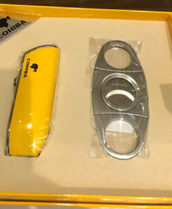 Alternative view of COHIBA POKLON SET